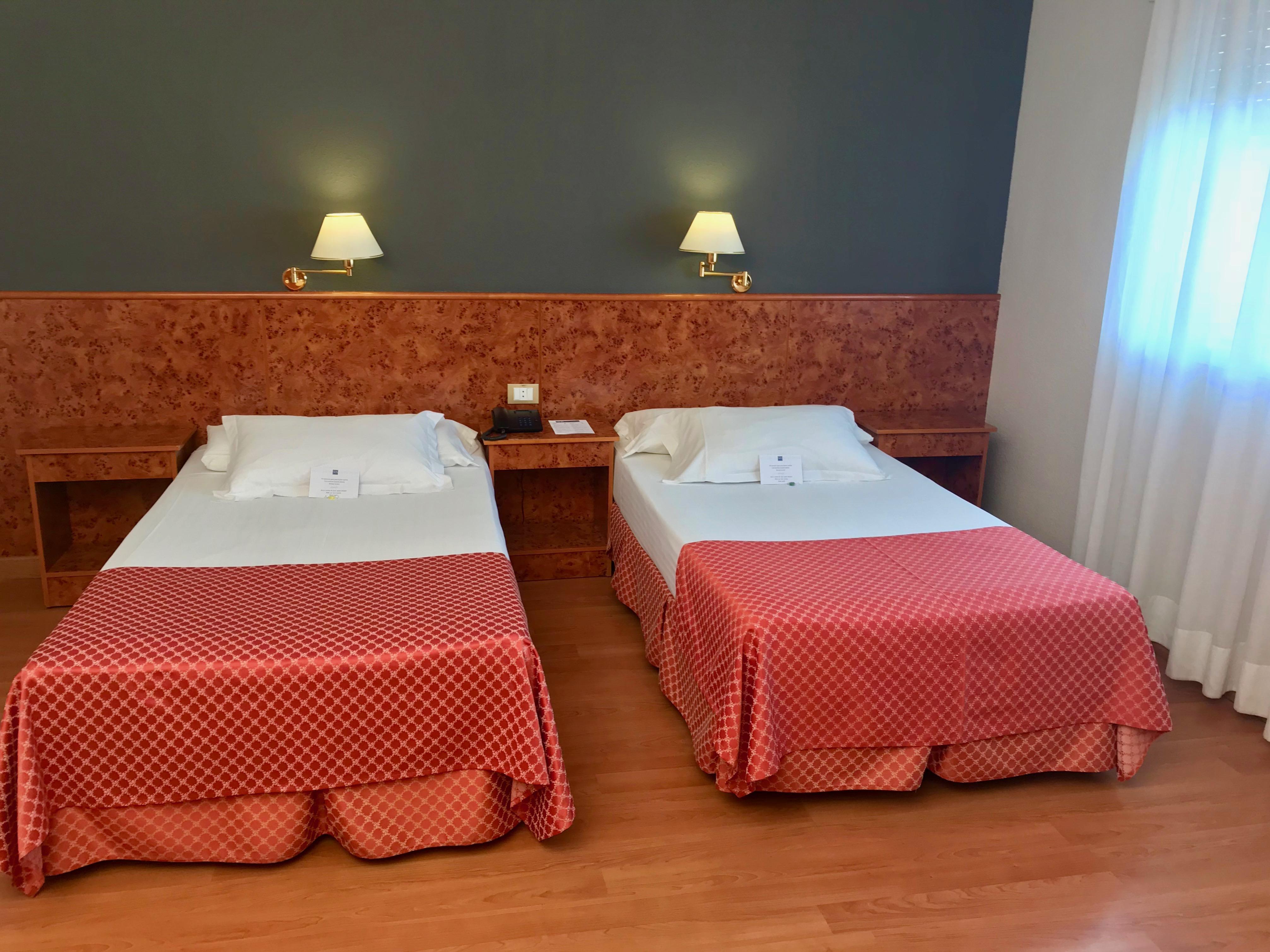 Ap Hotel Madrid Airport Eksteriør bilde