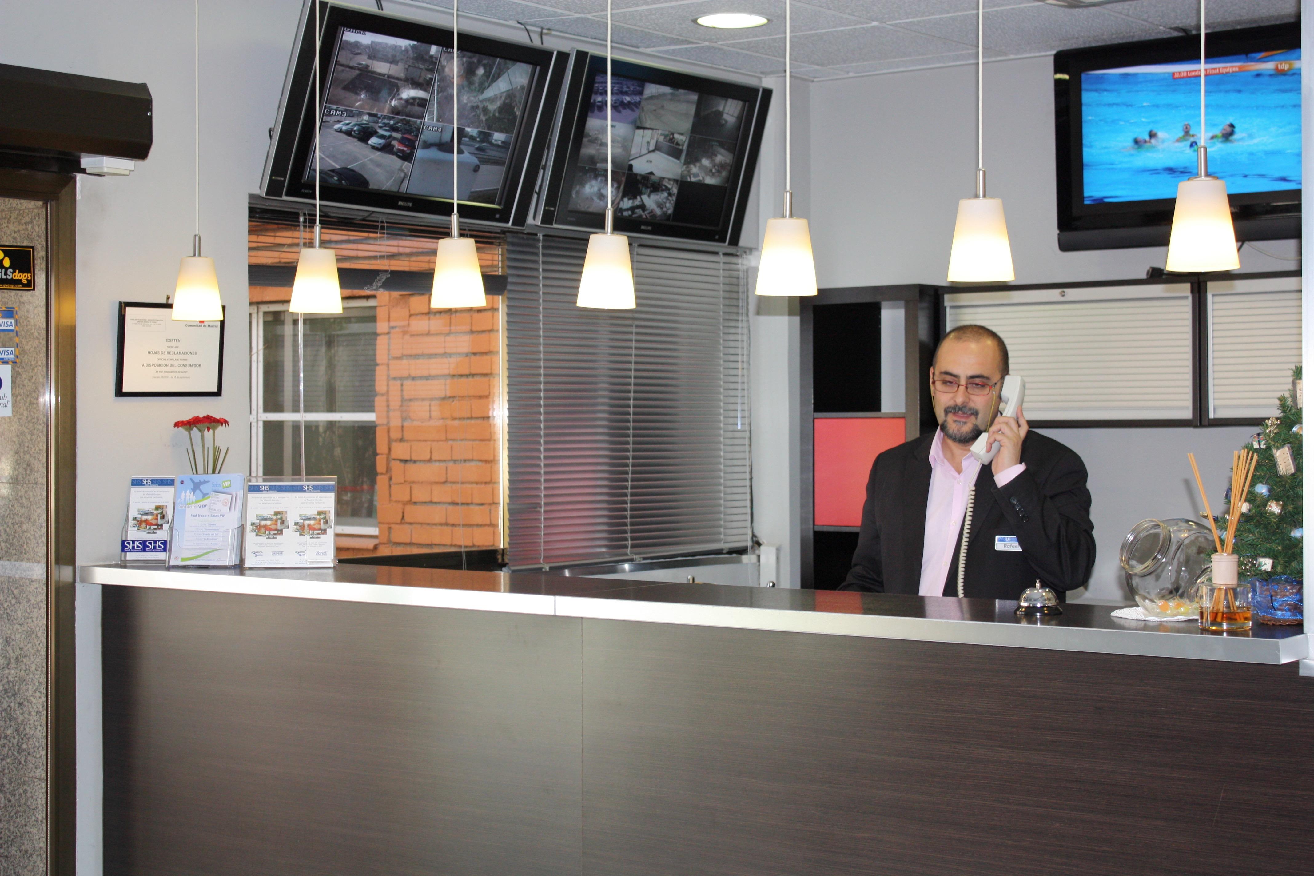 Ap Hotel Madrid Airport Eksteriør bilde